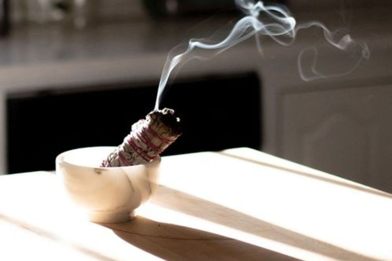 Xông nhà mới trước khi nhập trạch