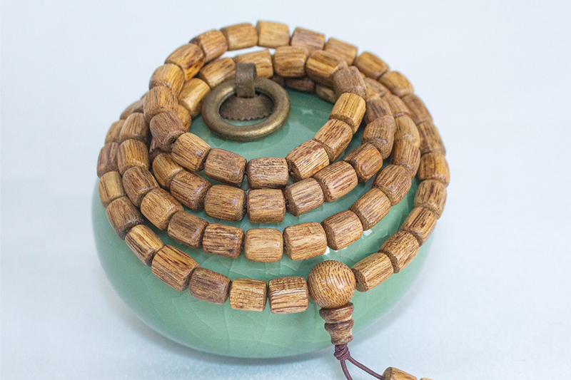 Nên mua trầm tốc hay trầm sánh chìm? Loại trầm nào tốt hơn?