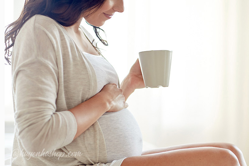 Phụ nữ mang thai có nên uống trà thảo mộc hay không?