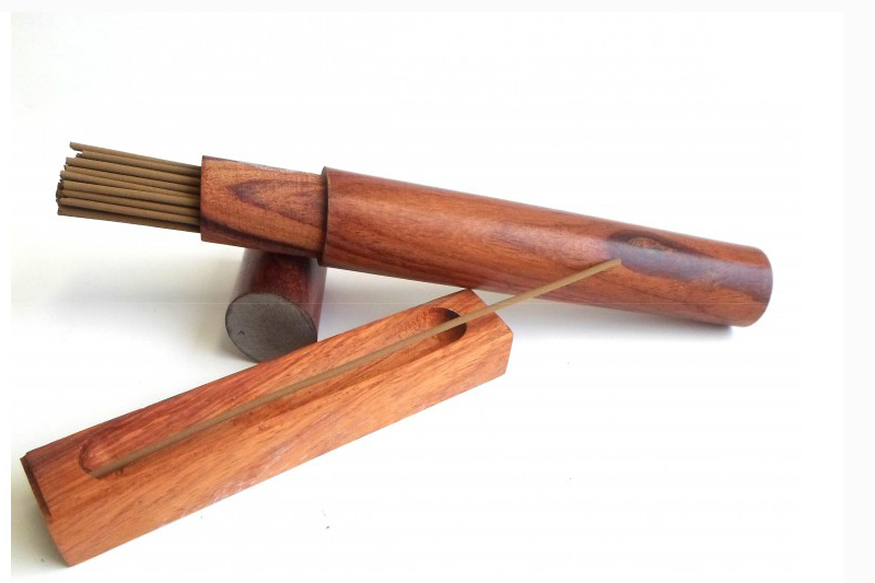 Cách sử dụng nhang trầm hương không tăm đạt hiệu quả cao