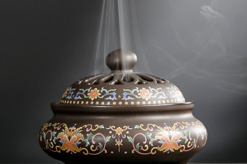 Cách đốt nụ trầm trong lư chi tiết cho người mới sử dụng