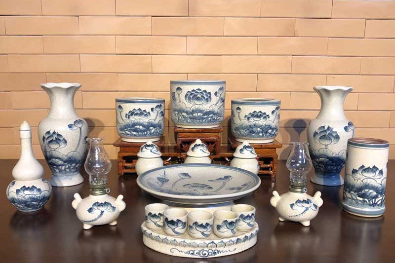 Bộ đồ thờ gia tiên đầy đủ gồm những gì thì đầy đủ, chuẩn nhất?